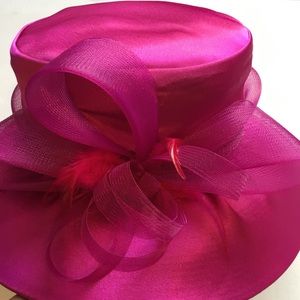 COPY - MAGENTA HAT W/ NET BOW & RHINESTONE ACCENTS